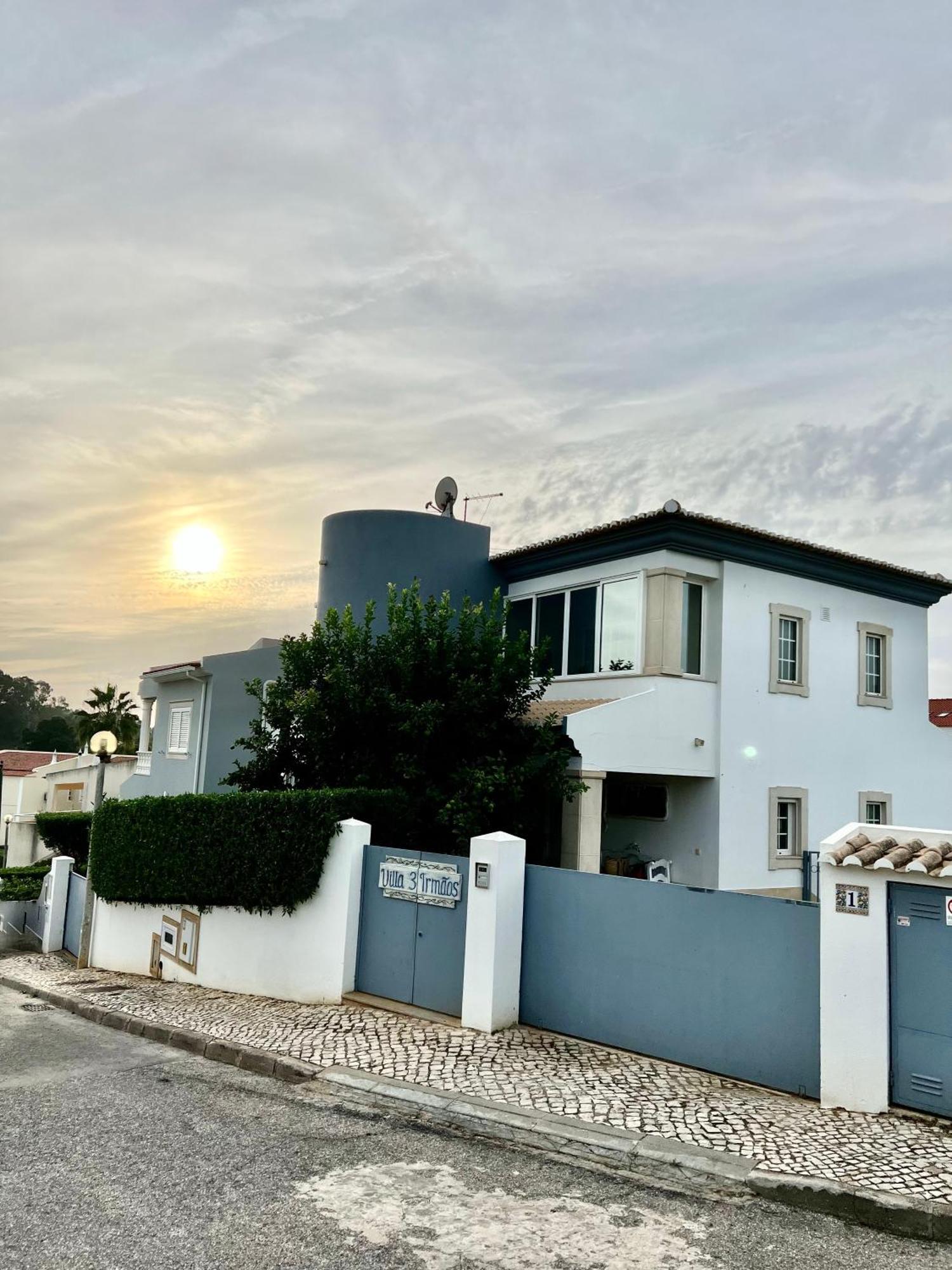 Villa 3 Irmaos 알보르 외부 사진